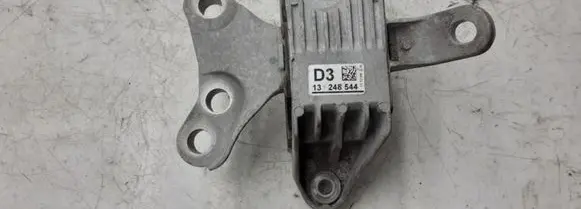 Opel Astra J Engine mount bracket 13248544