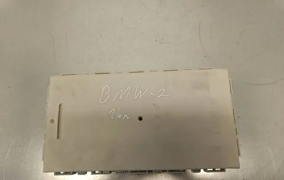 BMW 2 F45 Central body control module 9869885 2611139385 10681811