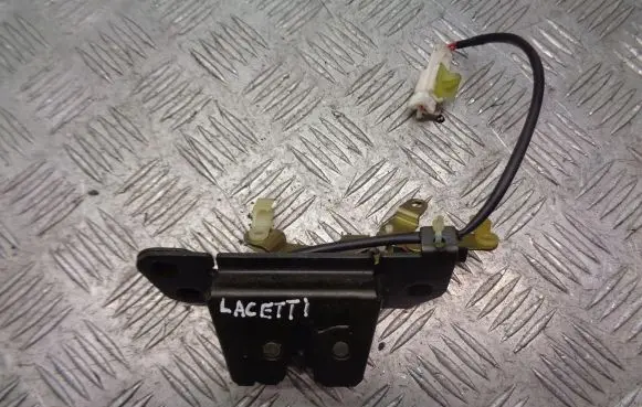 Chevrolet Lacetti Tailgate exterior lock 
