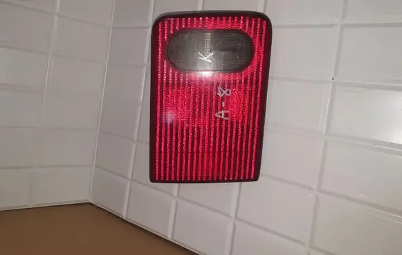 Audi A8 S8 D2 4D Tailgate rear/tail lights 292801 4D0945093
