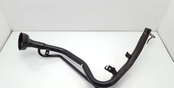 Nissan Qashqai Fuel tank filler neck pipe 
