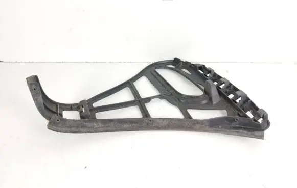 Volkswagen Eos Front bumper mounting bracket 1Q0807178