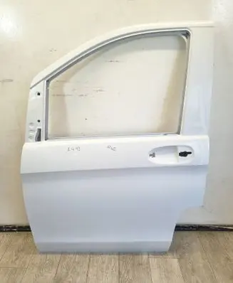 Mercedes-Benz Vito Viano W447 Front door A4477200405AUTOAS2 A4477200405