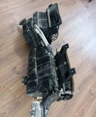 Ford Ranger Interior heater climate box assembly housing F00S3B2445