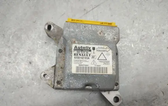 Renault Laguna II Airbag control unit/module 8200142183A
