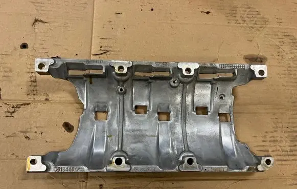 Dodge Challenger Other engine bay part 05184401AG 60663057