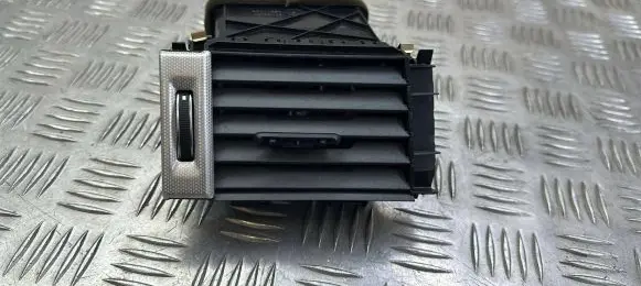Land Rover Evoque I Dashboard side air vent grill/cover trim 08089005