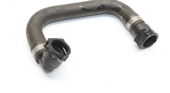 Peugeot 2008 II Engine coolant pipe/hose