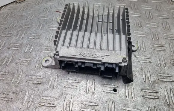 Sound amplifier