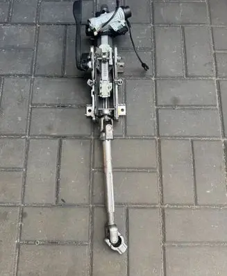 Volkswagen Golf Sportsvan Steering wheel axle 5Q1419512A