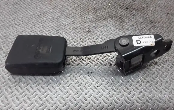 Peugeot 307 Rear seatbelt buckle DE410AA