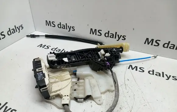 Mercedes-Benz CLS C218 X218 Rear door lock A2047303635 2047303635 A2047601634