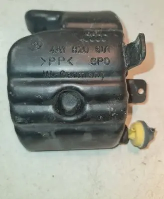 Vacuum air tank