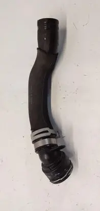 Volvo XC40 Engine coolant pipe/hose 32257843