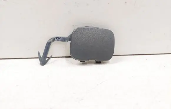 Rear bumper row hook cap/cover