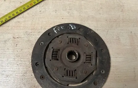 Ford Escort Clutch pressure plate 81AB7550EA