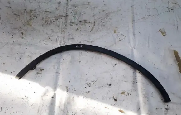 Honda CR-V Front arch trim 74115swwa001 74115-sww-a001