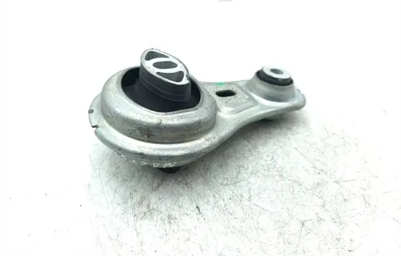 Renault Master III Engine mount bracket 93866731