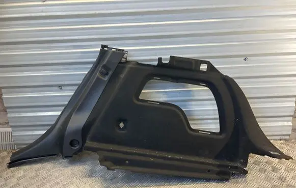 Infiniti Q30 Trunk/boot side trim panel