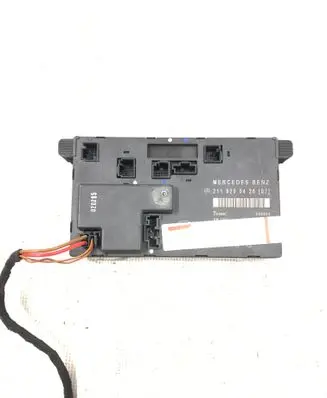 Mercedes-Benz E W211 Door control unit/module 2118200426