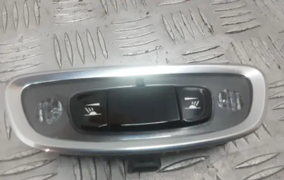 Volvo XC90 Rear seat light 31457643