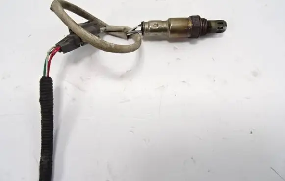 Nissan Juke I F15 Lambda probe sensor