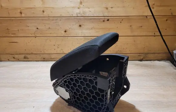 Skoda Octavia Mk2 (1Z) Armrest 1Z0864207C