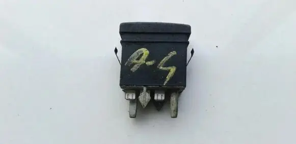 Audi A4 S4 B5 8D Headlight level height control switch 8D0941301