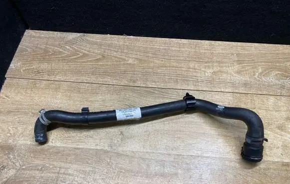 Land Rover Range Rover Sport L494 Engine coolant pipe/hose FPLA7752CA CV1XA