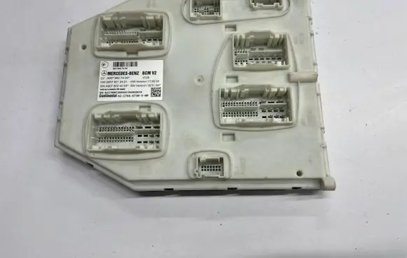 Mercedes-Benz Sprinter W907 W910 Comfort/convenience module A9079007404 A9079024203