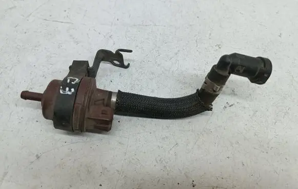 Citroen C3 Valve vacuum 2580008B