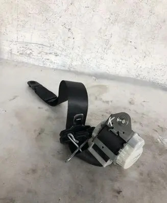 Jaguar XF X250 Front seatbelt 34025570A