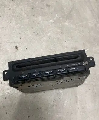 Chrysler Grand Voyager IV CD/DVD changer P56038531AD CD4201C1RS