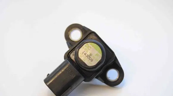 Mercedes-Benz A W169 Air pressure sensor A0051535028143008