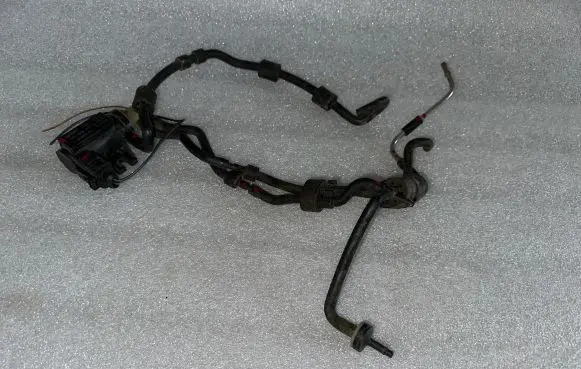 Audi A3 S3 8P Turbo solenoid valve 1K0906627A