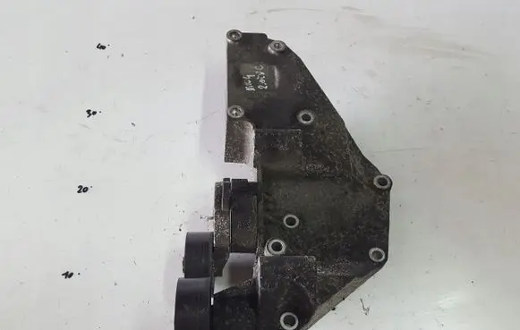 Ford Mondeo MK IV Generator/alternator bracket 7G9Q10K018AA