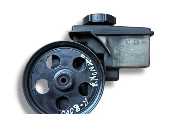 Ford Mondeo Mk III Power steering pump 1S7C-3R700-AD