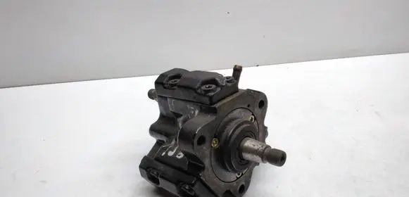 Alfa Romeo 147 Fuel injection high pressure pump 0445010007 0099641987