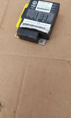 Volkswagen PASSAT B6 Airbag control unit/module 3C0909605J 5105290P 391130