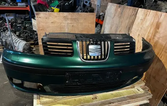 Seat Alhambra (Mk1) Front bumper 7m7807177