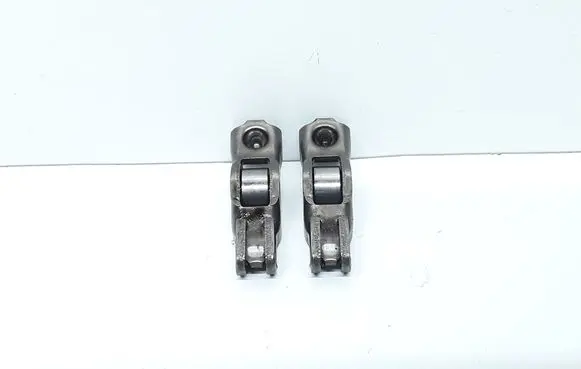 Volvo V70 Valve rocker arm 