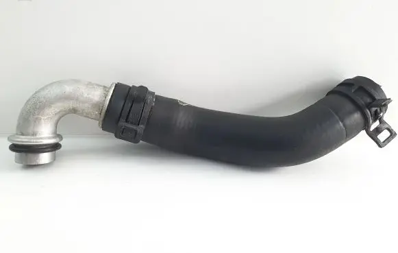 Mercedes-Benz Sprinter W907 W910 Engine coolant pipe/hose