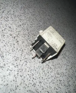 BMW 5 E39 Other relay 1729004 1263
