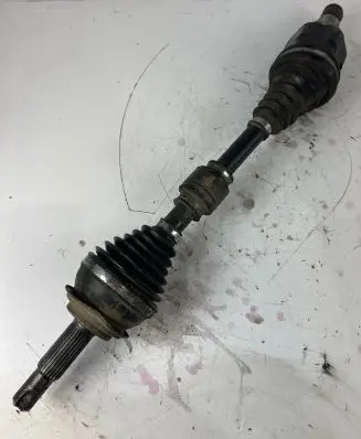 Toyota Prius+ (ZVW40) Front driveshaft