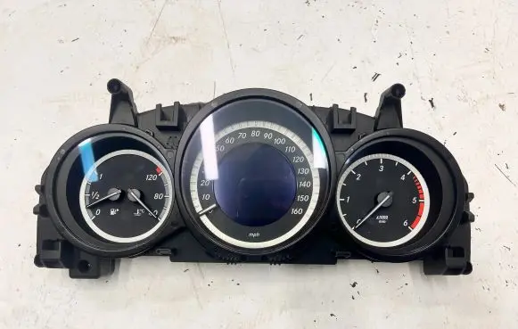Mercedes-Benz C W204 Speedometer (instrument cluster) A2C53435305