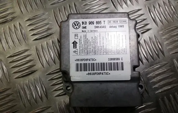 Volkswagen Golf V Airbag control unit/module 1K0909605T