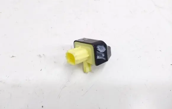 Toyota Hilux (AN120, AN130) Airbag deployment crash/impact sensor 898310K040