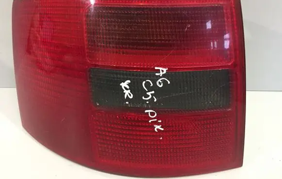 Audi A6 S6 C5 4B Rear/tail lights 4B9945095D3FZ