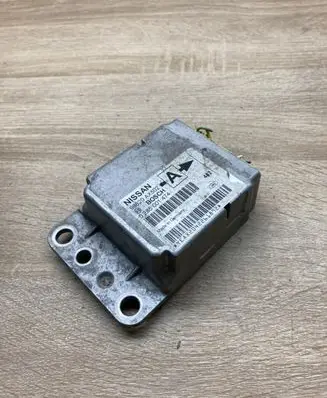 Nissan Micra Airbag control unit/module 98820AX502