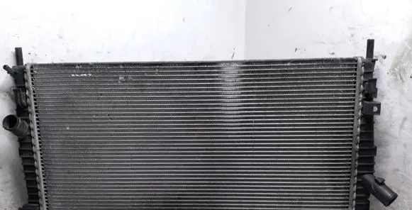 Coolant radiator